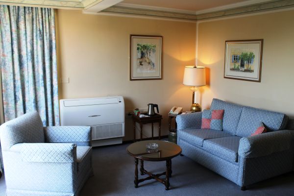 Hotel Al Bustan (Beirut)